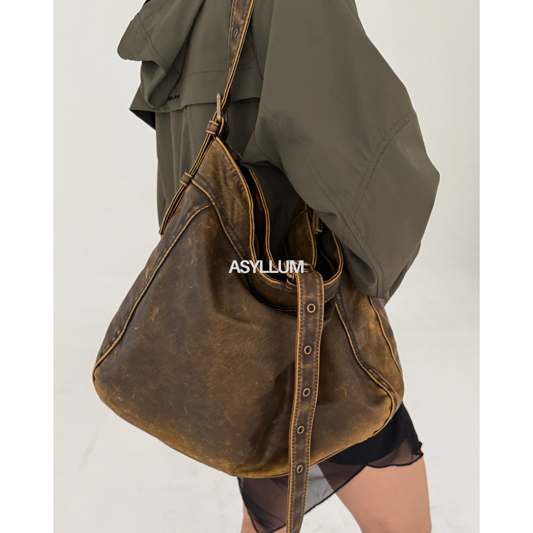 Dune Voyager Hobo Bag