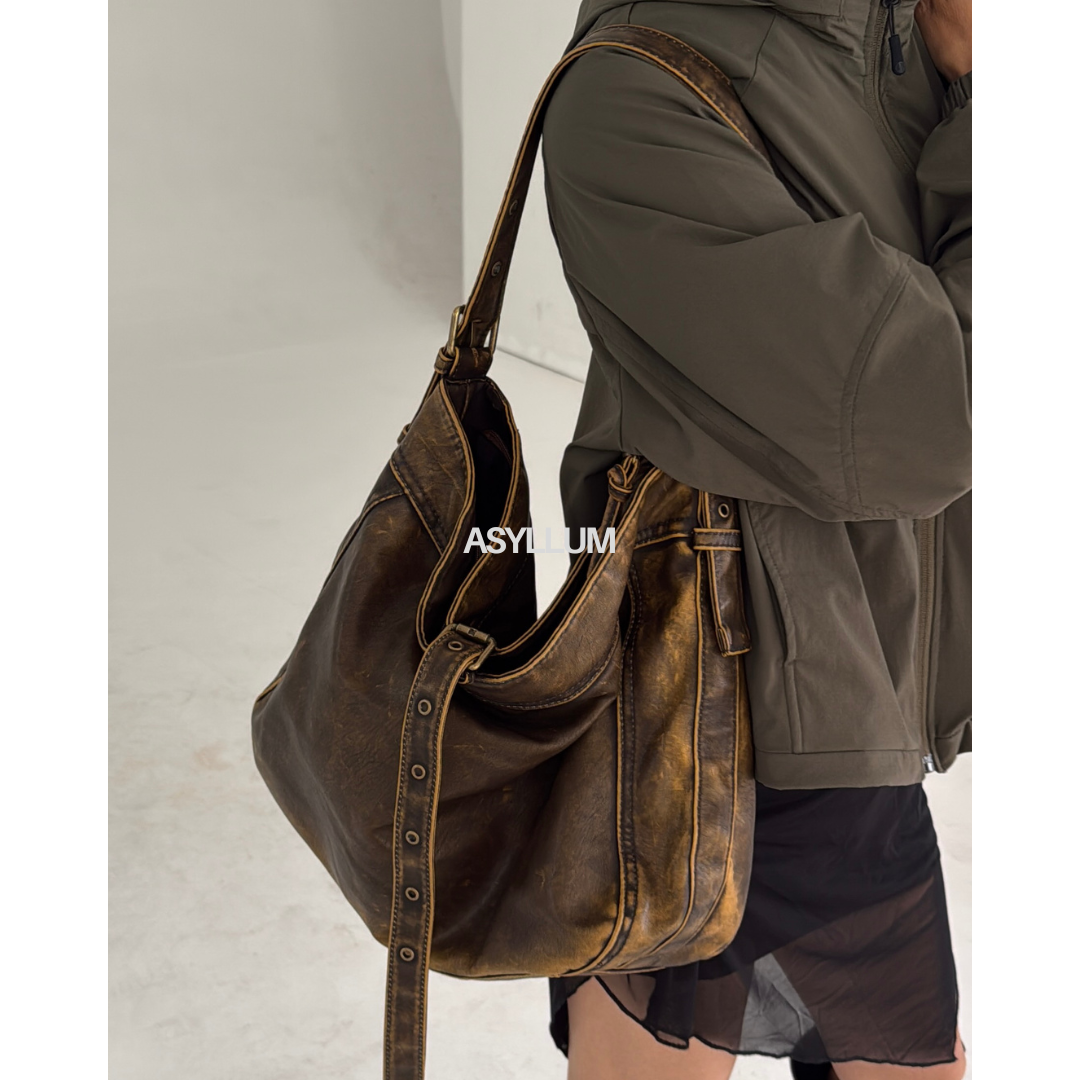 Dune Voyager Hobo Bag