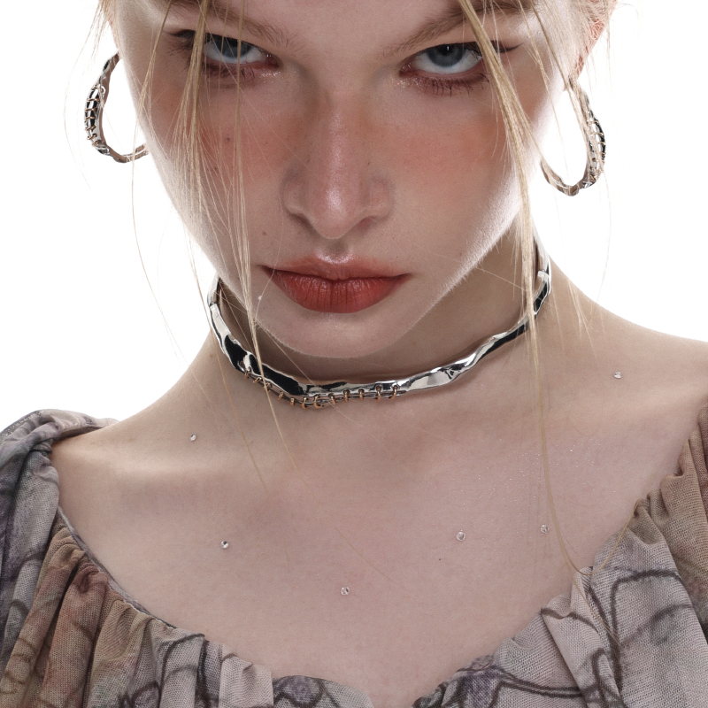Elara Earrings