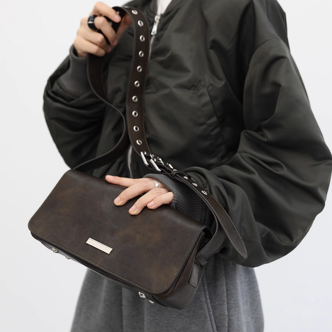 Renee Box Bag