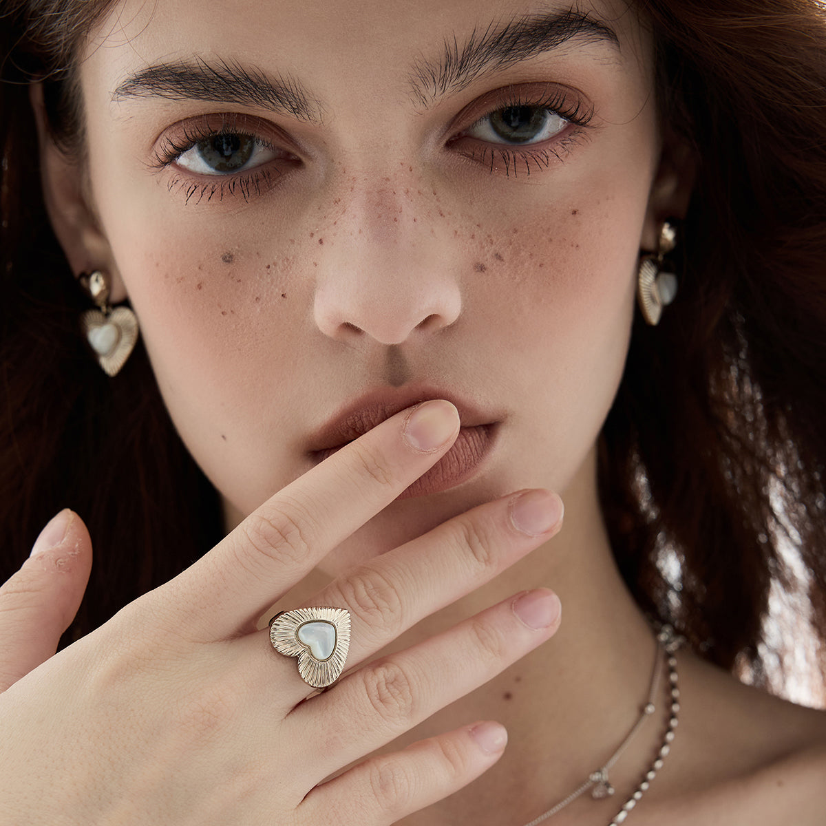 Clara Ring