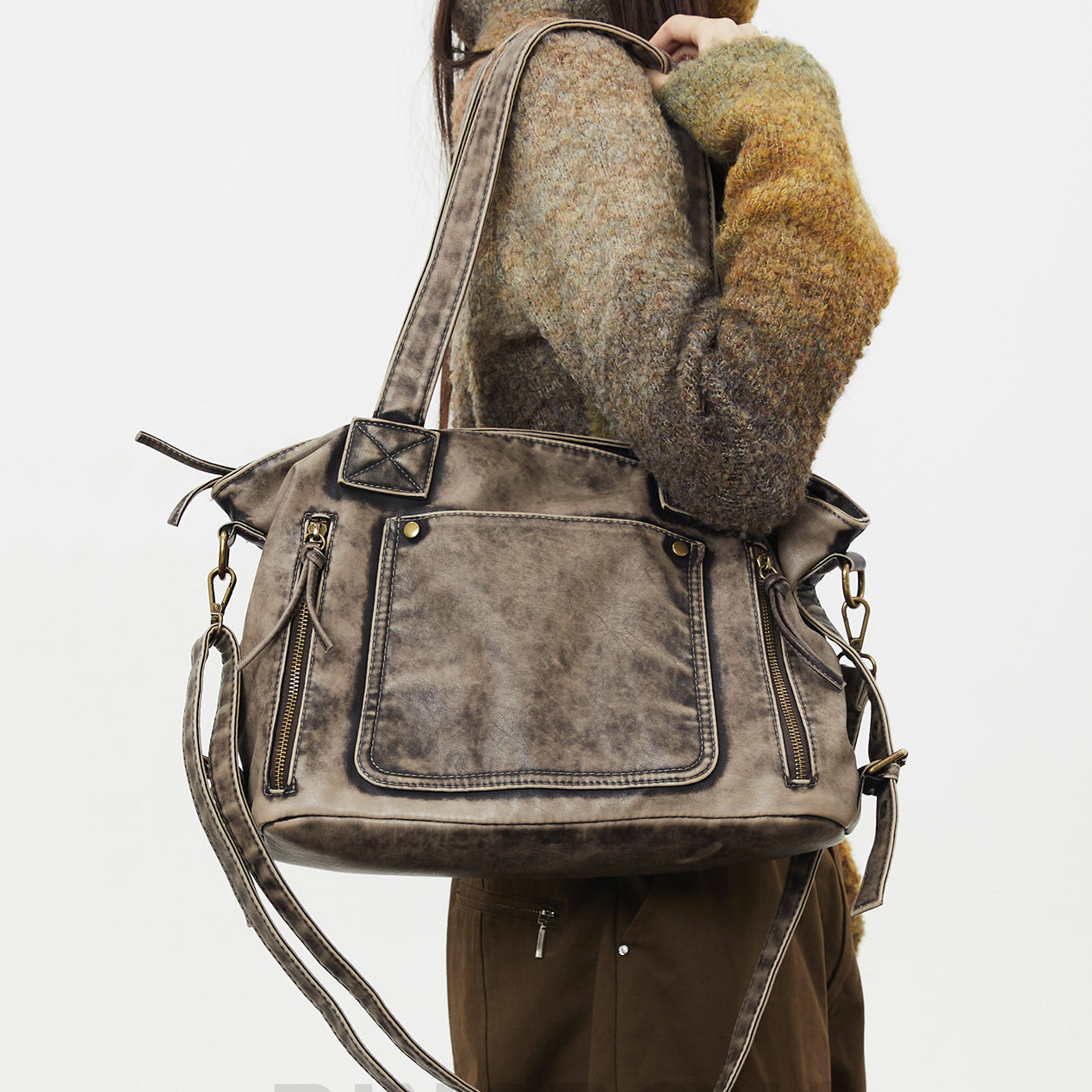 Kaia Distressed XL Tote