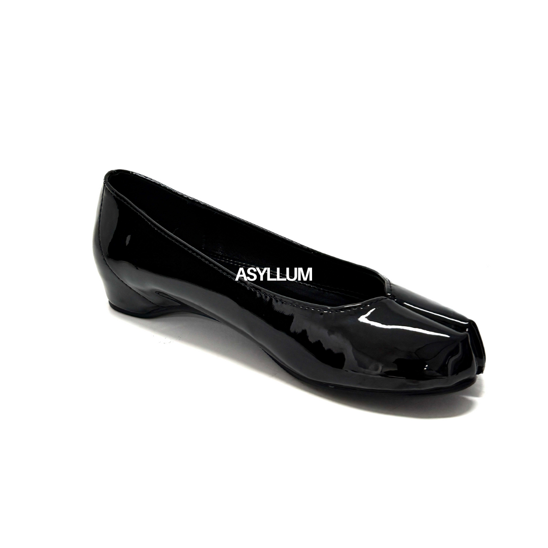 Mina Tabi Flats