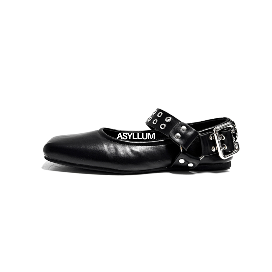 Gia Hardware Flats-7
