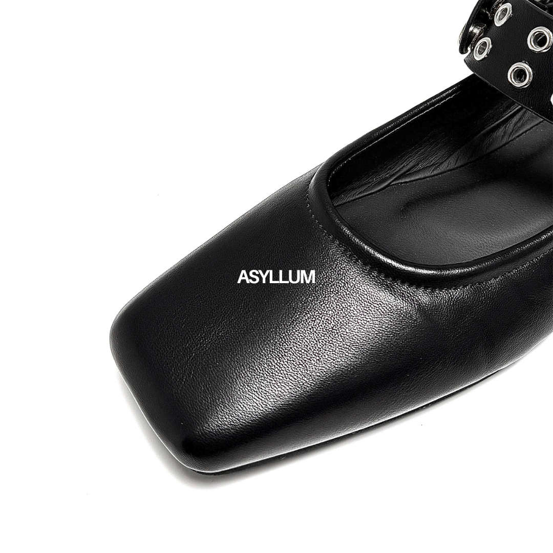 Gia Hardware Flats-9