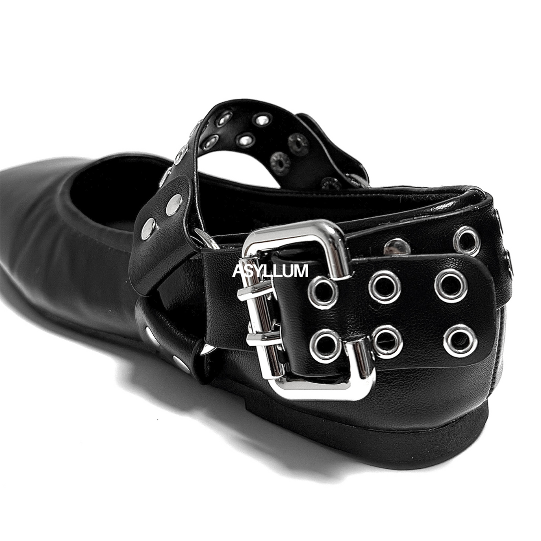 Gia Hardware Flats-8