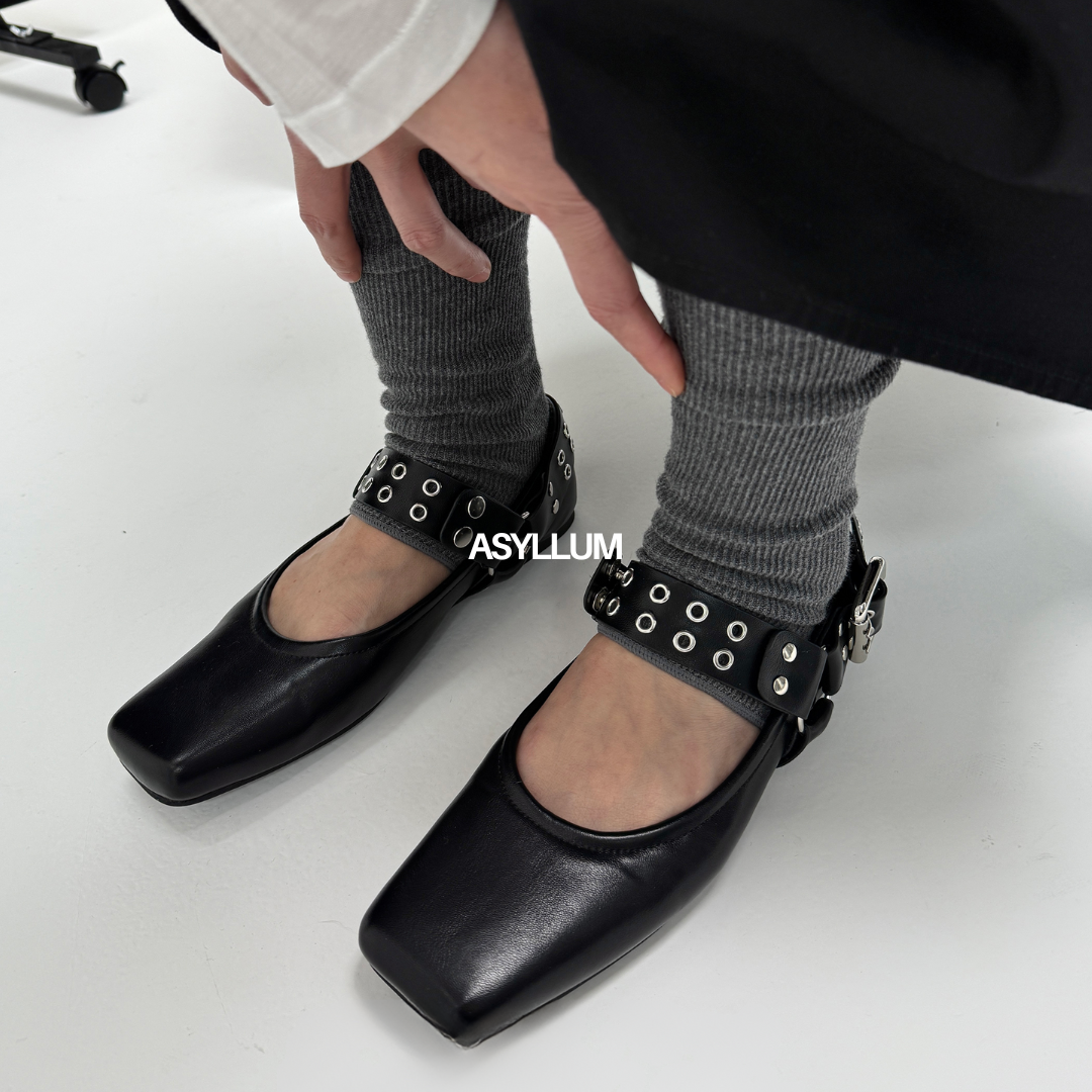 Gia Hardware Flats-3