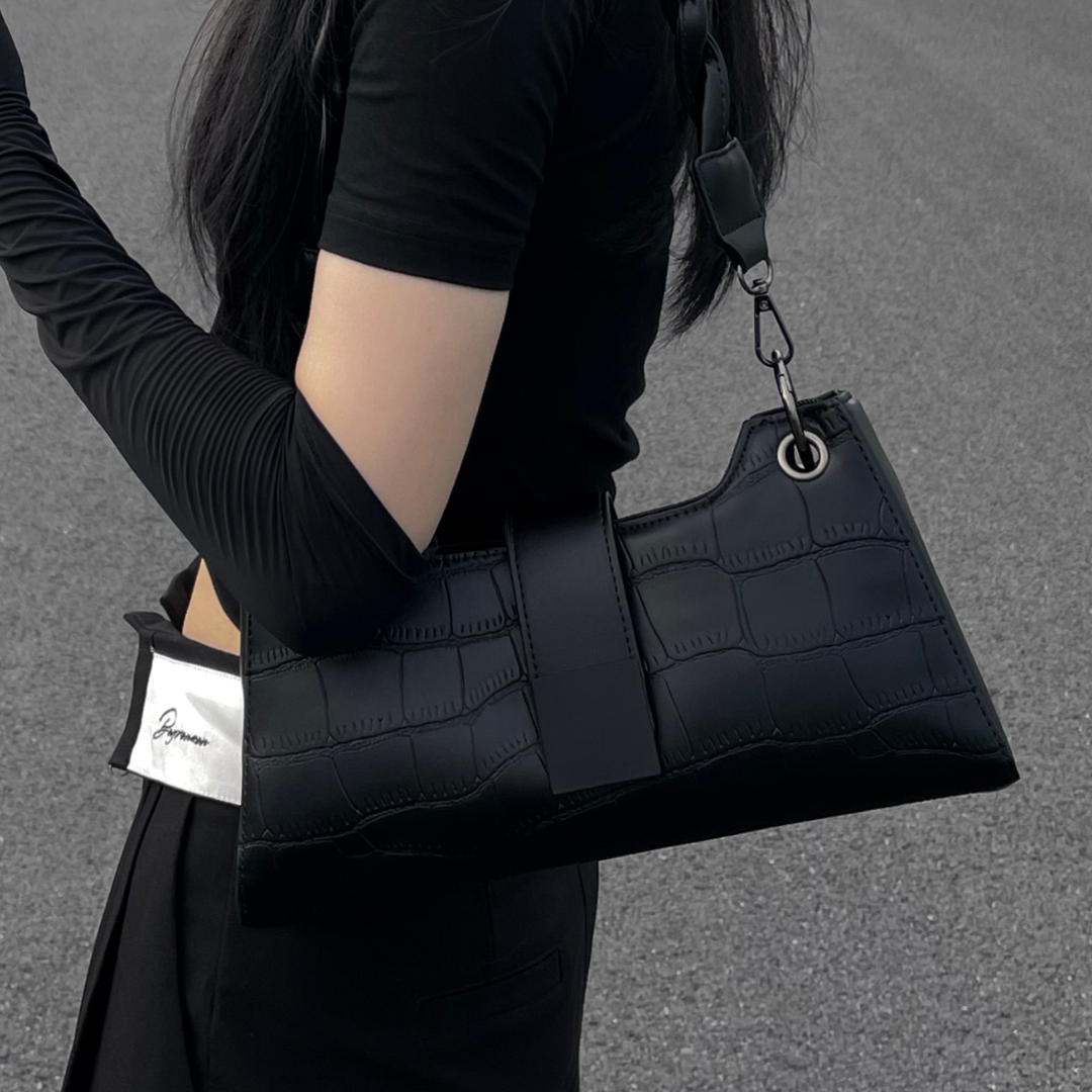 Thea Croc Twist bag-6