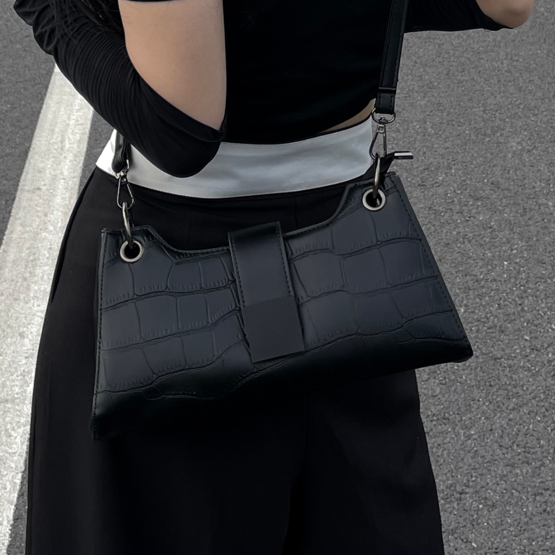 Thea Croc Twist bag-7