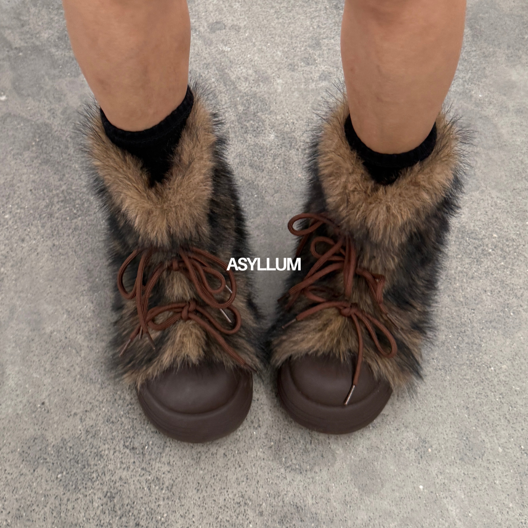 Rhea Arctic Furry Boots-12