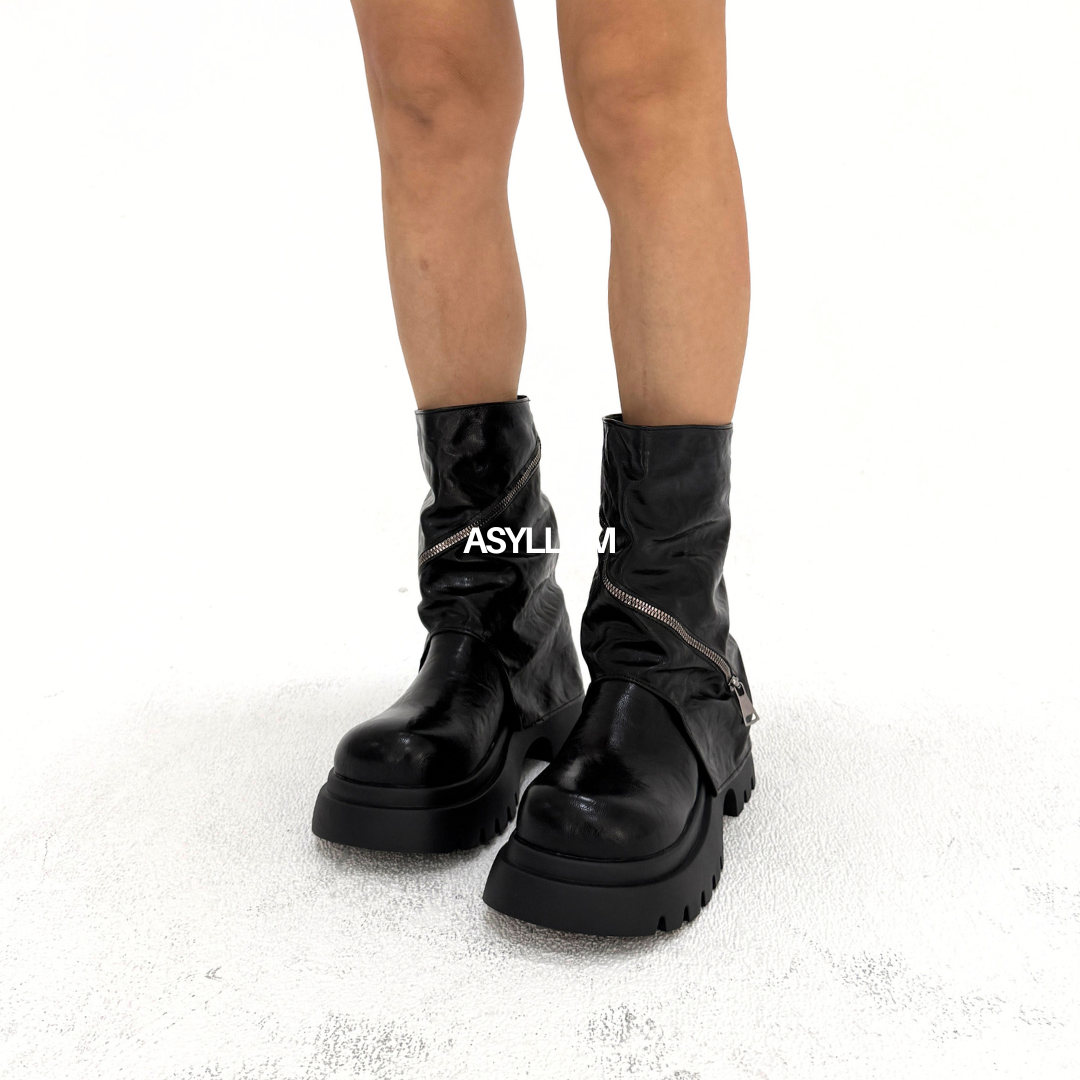 Nola Hyperlug Boots-7