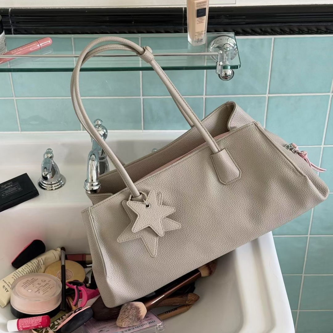 Claudia Two-Tone Shoulder Bag-3