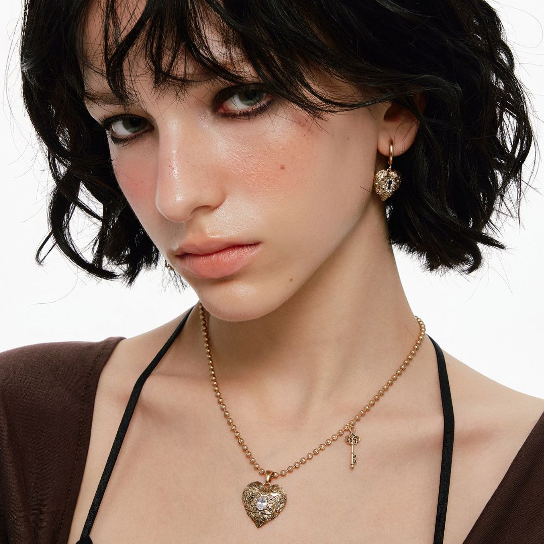 Aveline Necklace-3