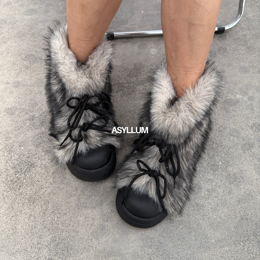 Rhea Arctic Furry Boots-4