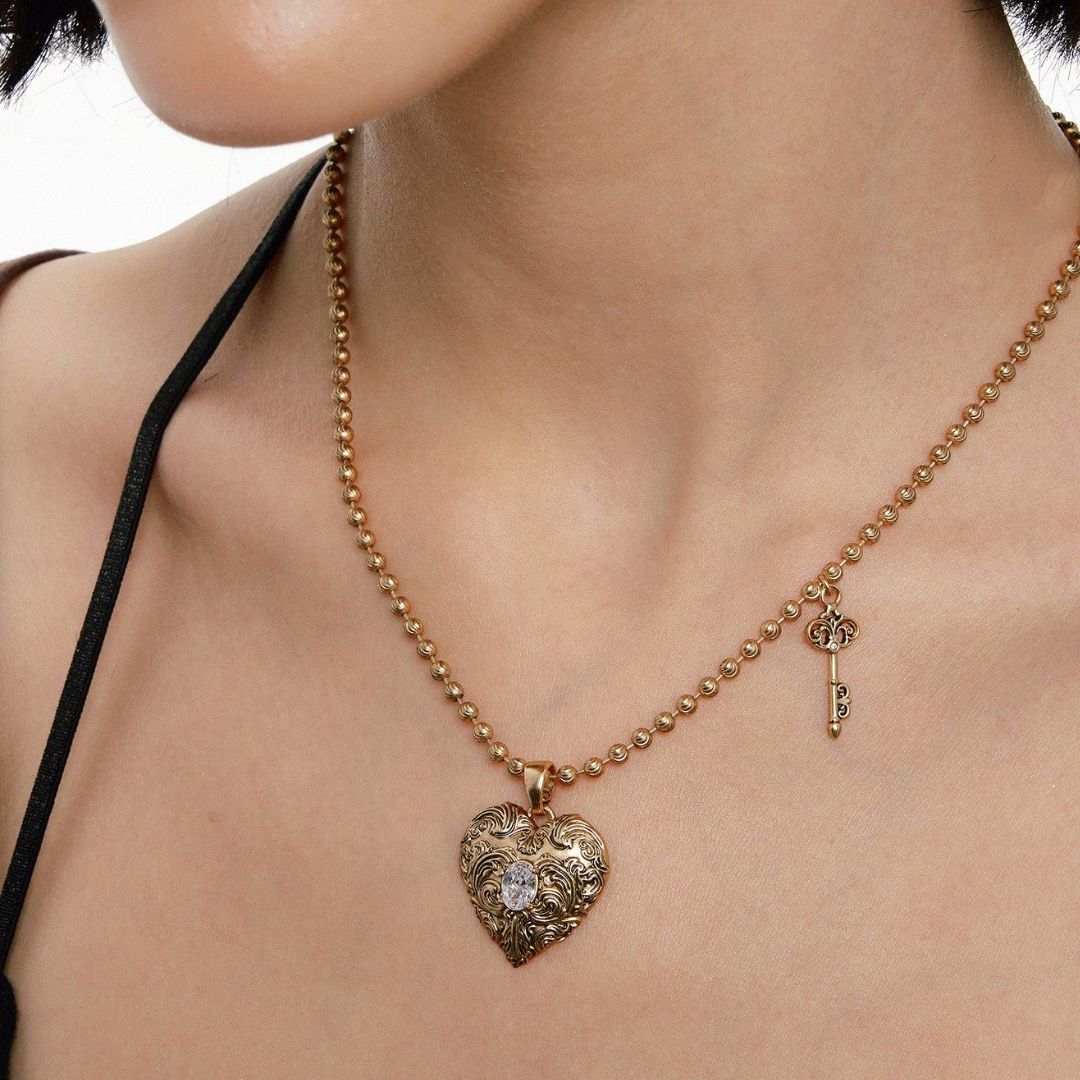Aveline Necklace-4