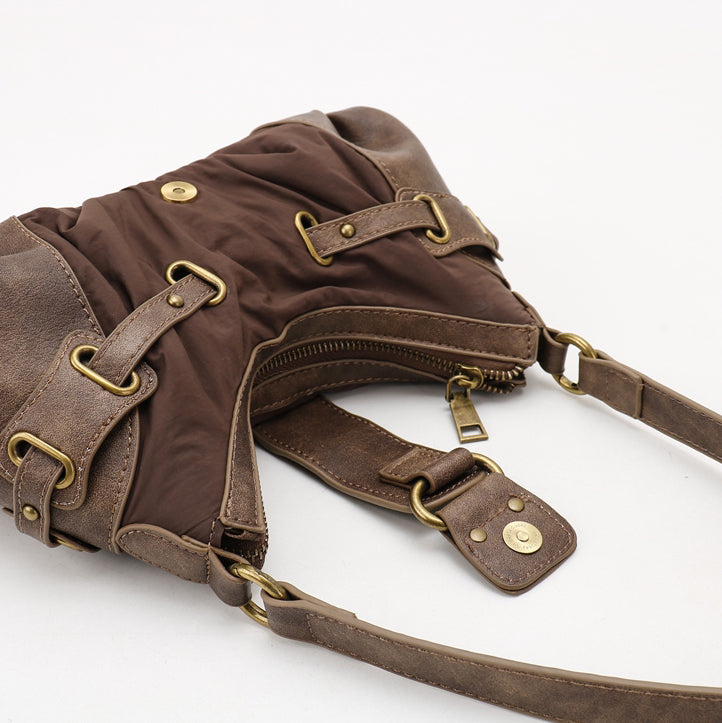 Nicole Baguette Bag-8
