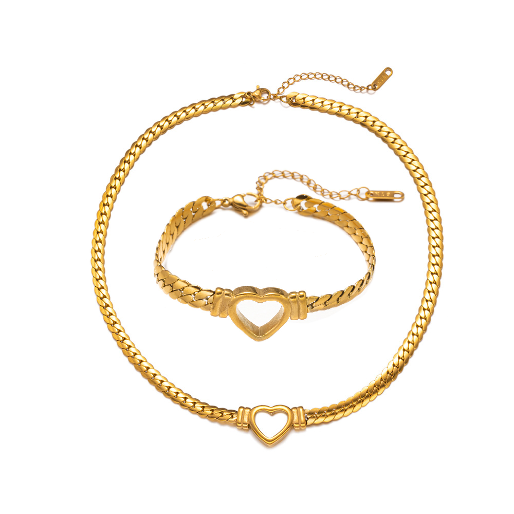 Kiana Choker-13