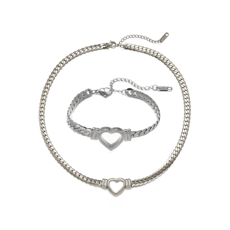 Kiana Choker-14