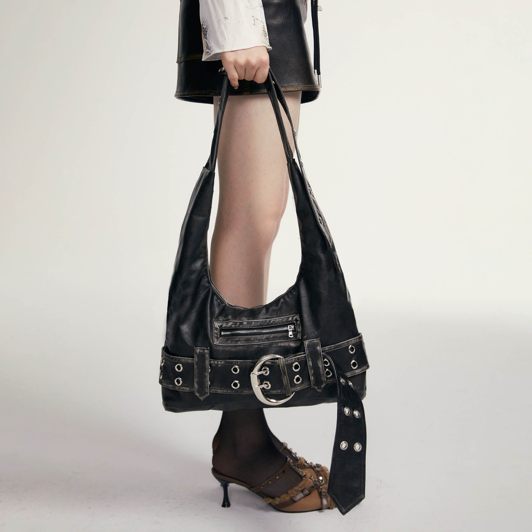black slouchy hobo bag styled with outfit